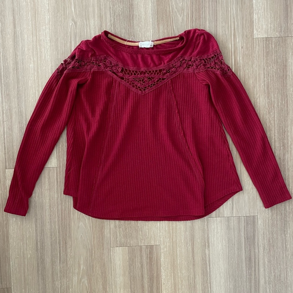Altar’d State by Urban Outfitters waffle top (size small)